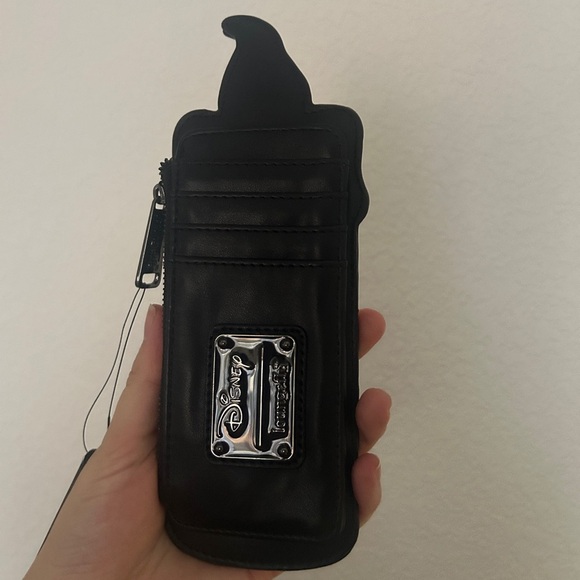 Disney Loungefly Hocus Pocus Binx Candle Card Holder, Rare wallet- NWT - Picture 7 of 7